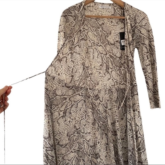 Reformation Jaz Wrap Midi Dress In Python - Picture 5 of 9